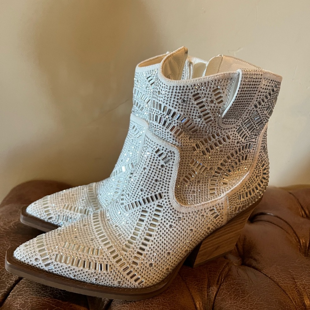 Women's White Ankle Boots